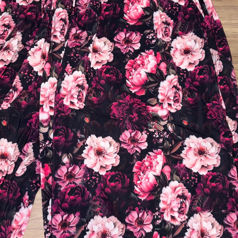 Floral Print Crepe Pants - Picture 5 of 6